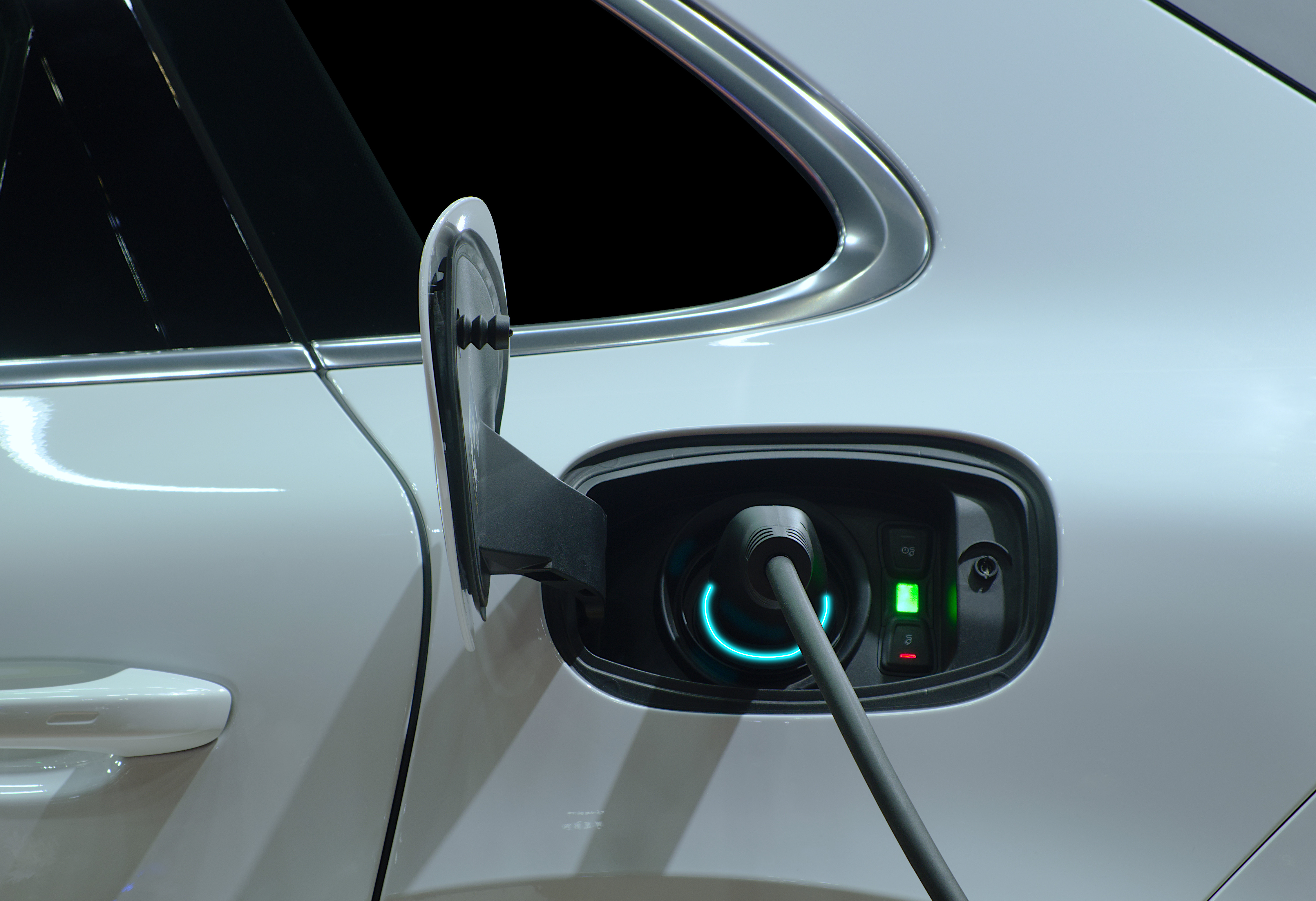 India’s Green Commute Slows Down as EV Cabs Lose Spark