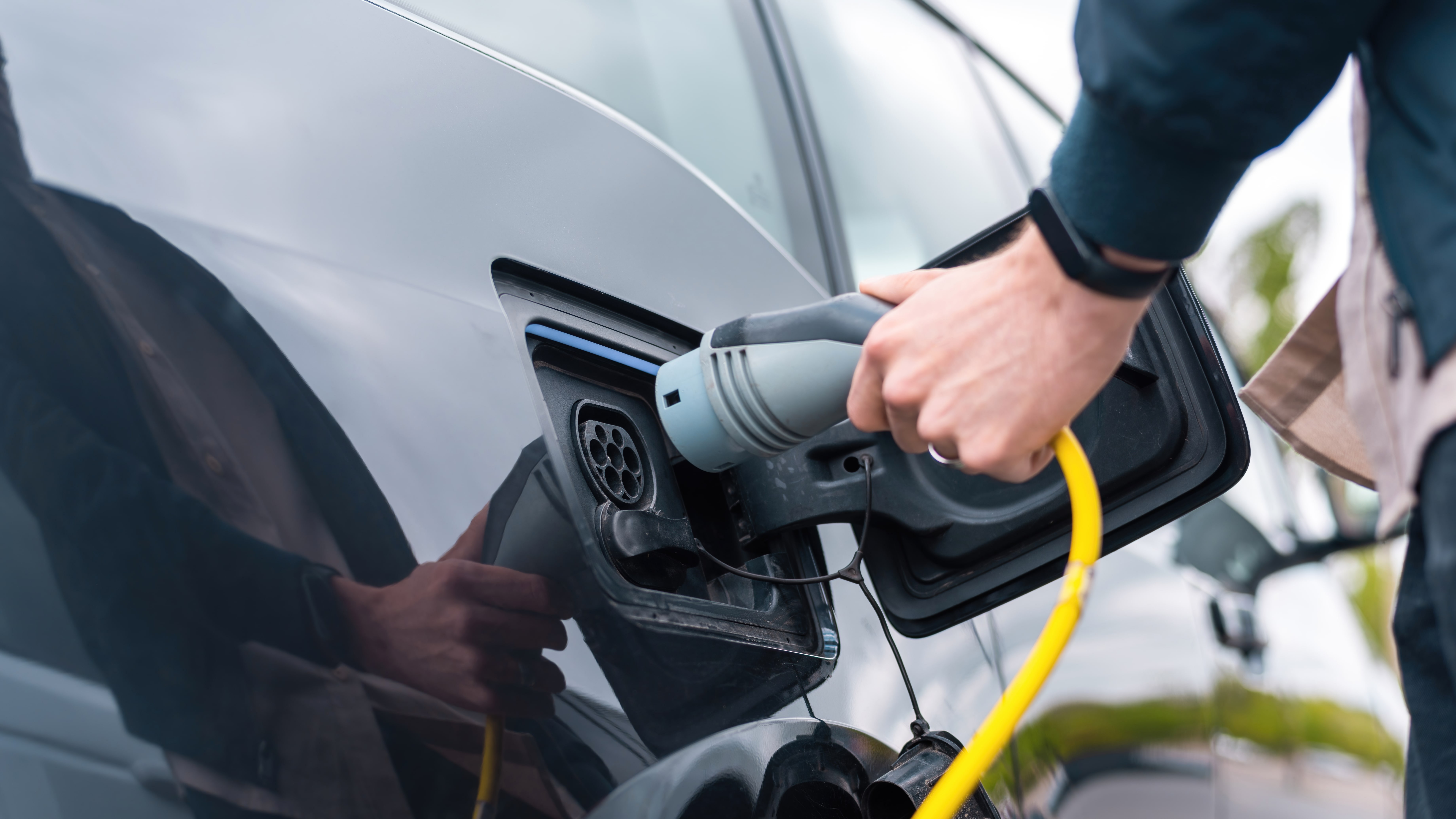 EV resale boost? Maharashtra introduces battery health passports for buyers