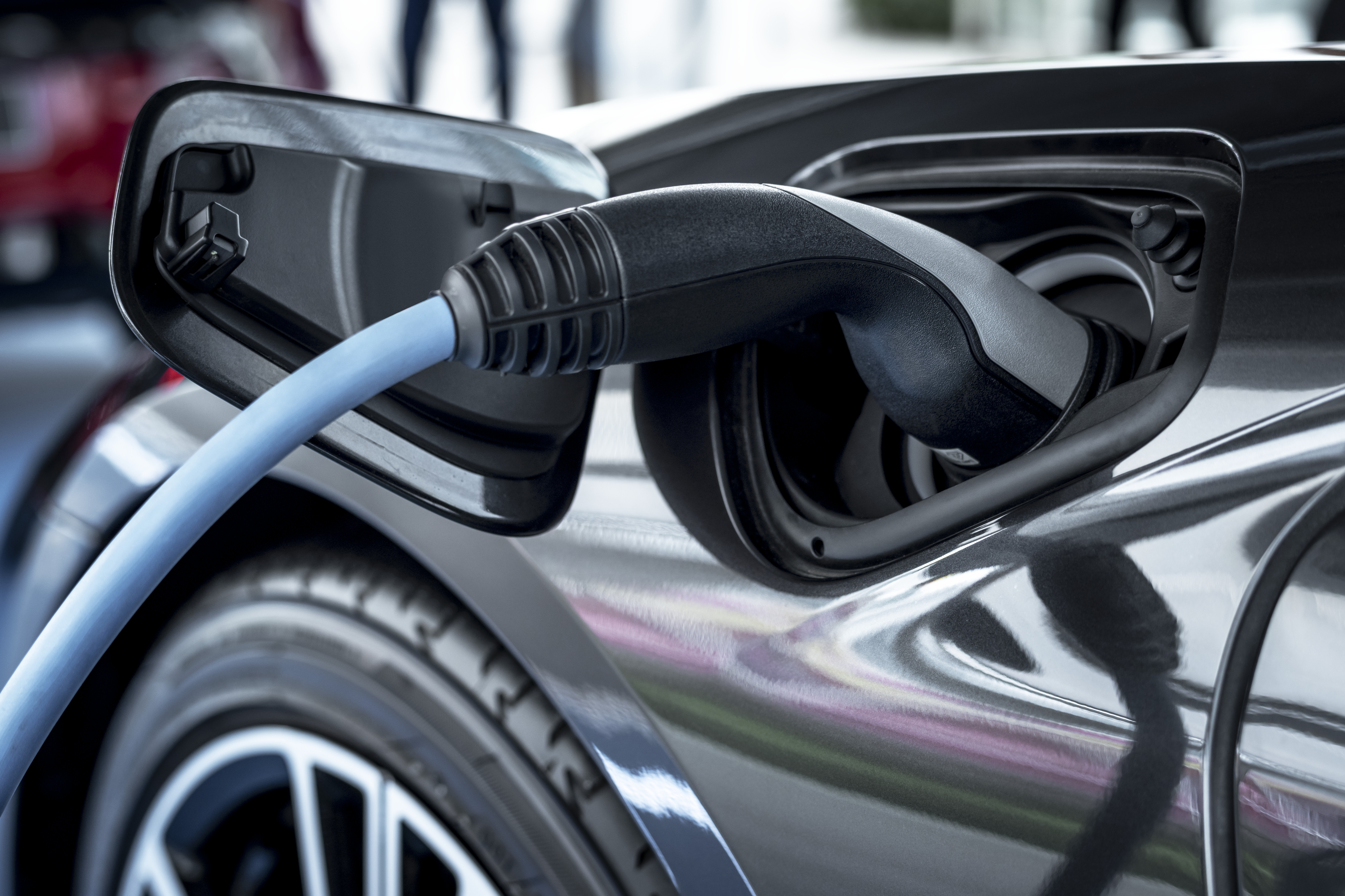 India EV sales double, mid-market surges as entry segment shrinks